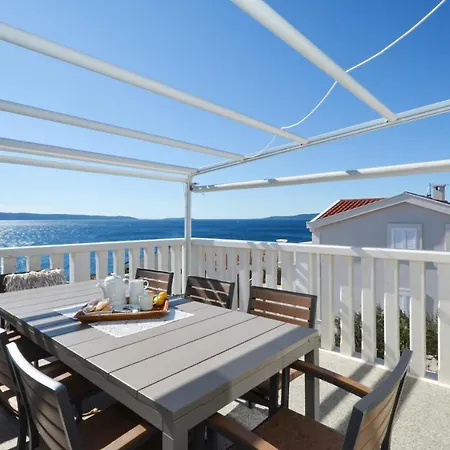 Wisibada Τρογκίρ