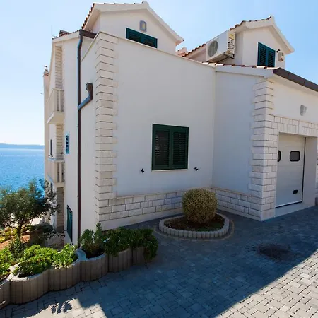 Apartment Wisibada Trogir