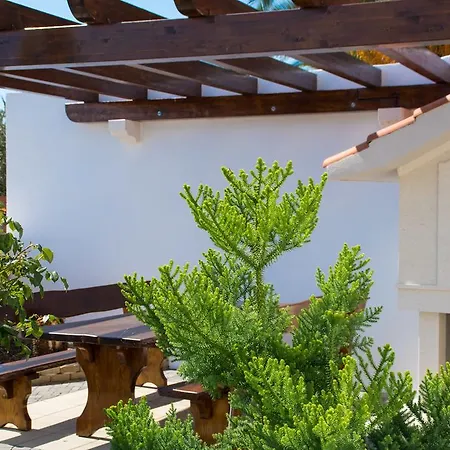 アパート Wisibada